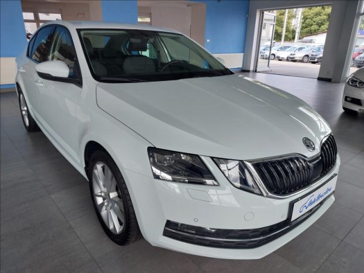 Škoda Octavia 1,5   TSI 110kW,STYLE,DSG,ZÁRUKA,ČR