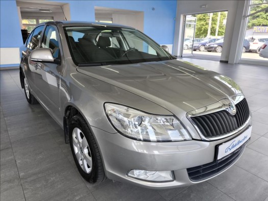 Škoda Octavia 2,0   TDI 103kW,ČR,SERVISKA