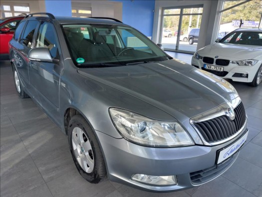 Škoda Octavia 2,0   TDI 81kW,CR,2.MAJ,SERVISKA