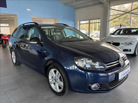 Volkswagen Golf 1,2   TSI 77kW,SERVISKA,MATCH